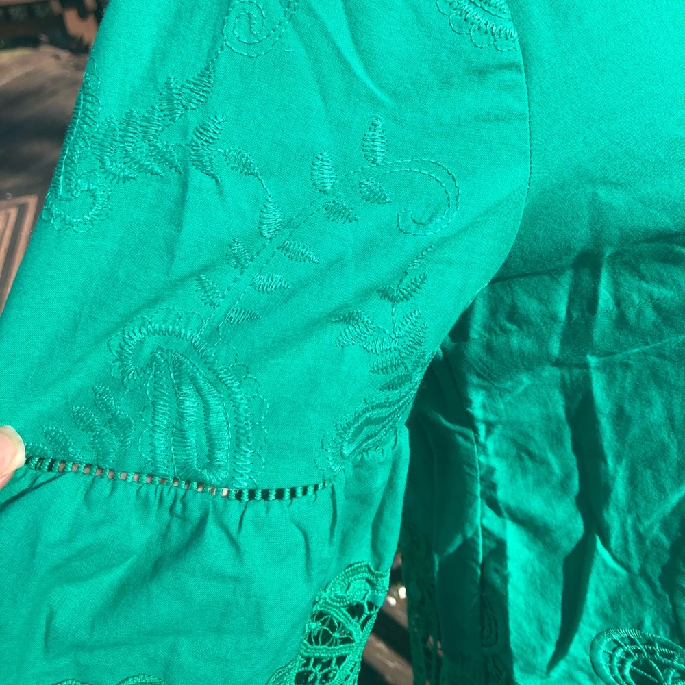 Chico’s Green Cutout Lace Top Shirt 1P,PM 8P-10P - Picture 9 of 10